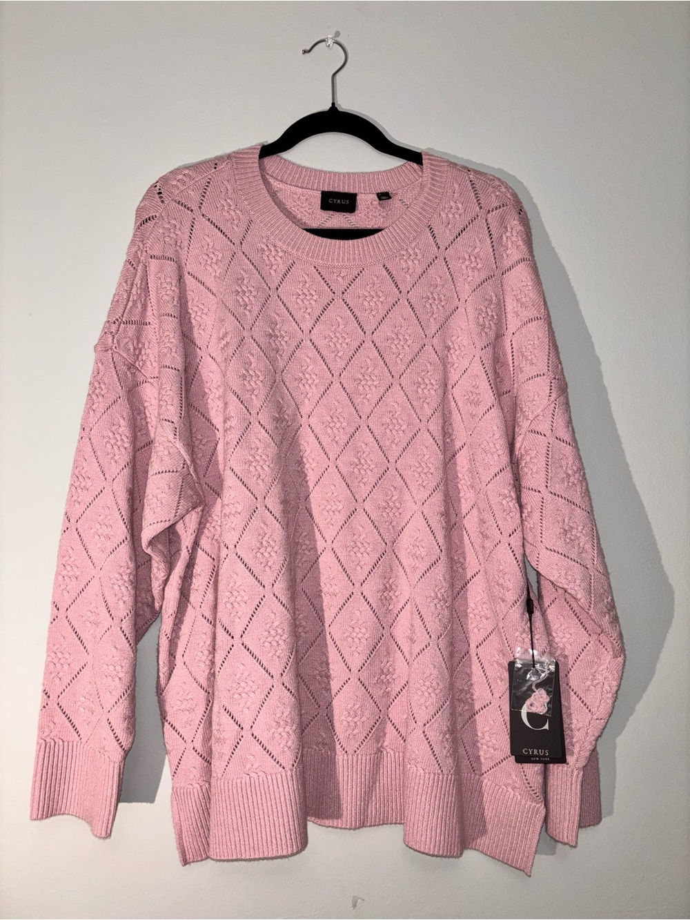 Cyrus Pink Diamond-Pattern Cable Knit Sweater